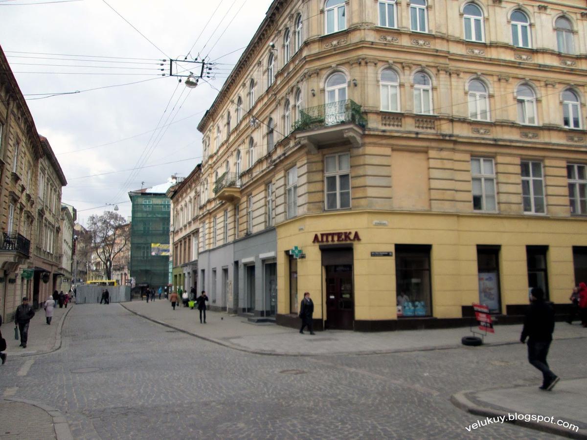Квартира Подобово В Центрі На Вулиці Краківській 34 Площа Ринок Сам Центер Міста Львова Екстериор снимка